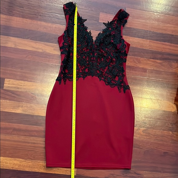 Womens 10 Lipsy Deep Red Dress with Black Lace Overlay Double V Neck - Picture 4 of 12